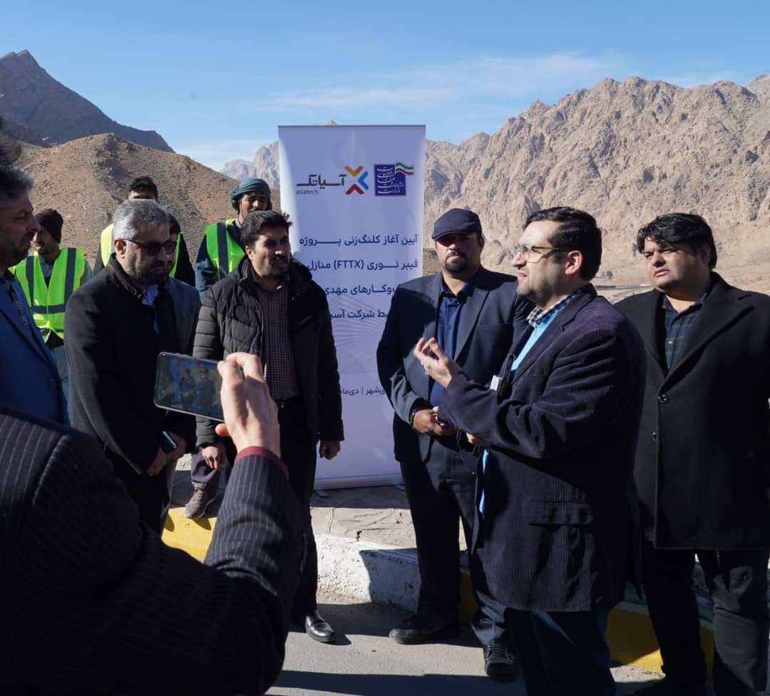 حفاری فیبر نوری توسط آسیاتک در استان سمنان