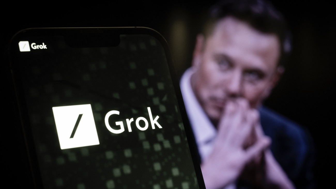 ماسک و GROK