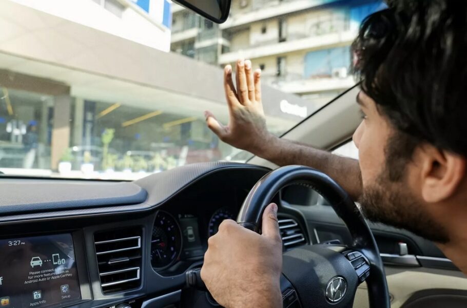 برچسب شیشه هیوندای