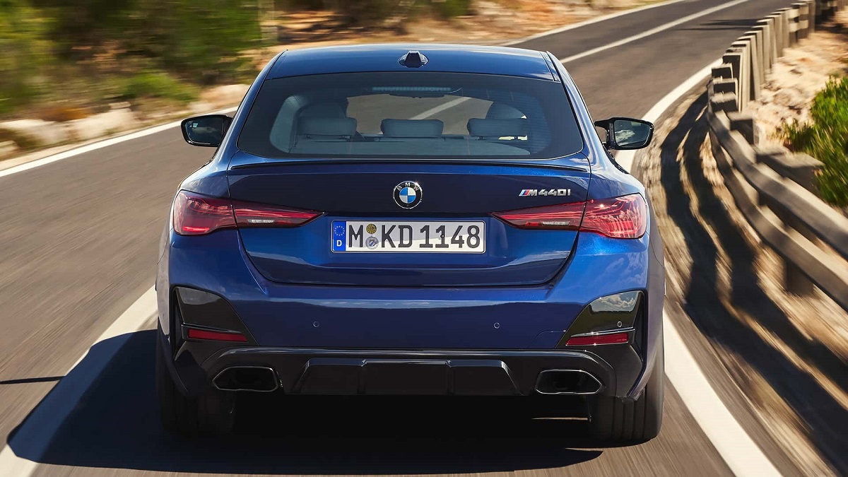 بی ام و M440i