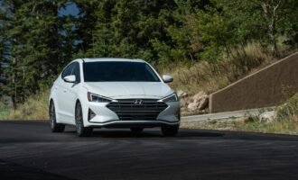 هیوندای الانترا