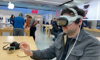 ویژن پرو اپل