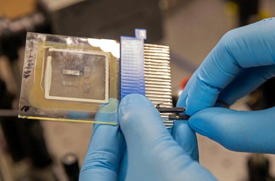 فیلم دید در شب OLED