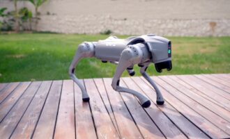 جیلبریک‌کردن هوش مصنوعی ربات