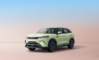 بی وای دی آتو 2