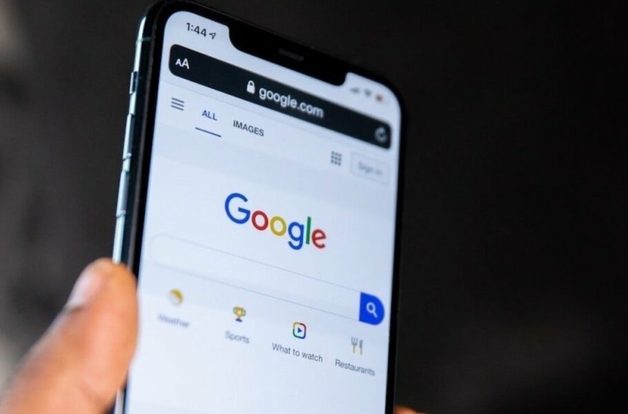 آیفون و گوگل