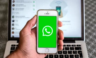 واتساپ روی آیفون 6