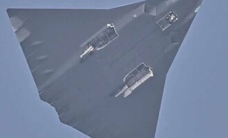 جنگنده‌ چنگدو J-36