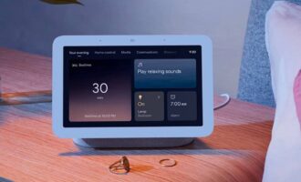 هوم‌پاد با نمایشگر اپل