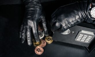 سرقت رمز ارز