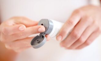 کرم سرطان پوست