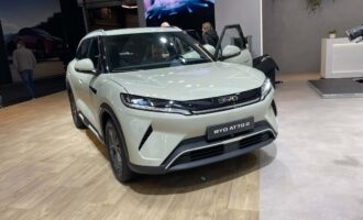 بی وای دی اتو 2