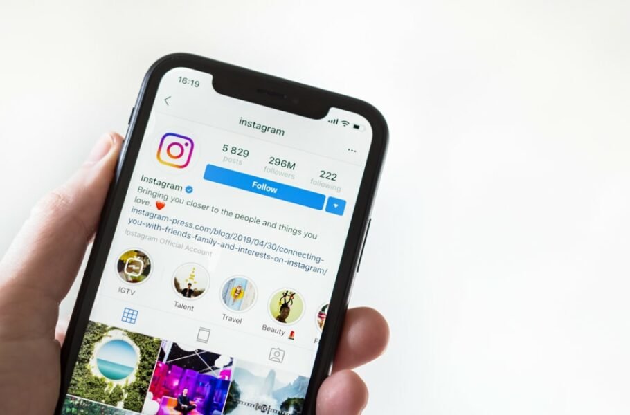 اینستاگرام