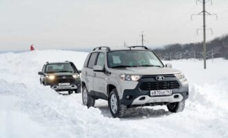 لادا نیوا تراول