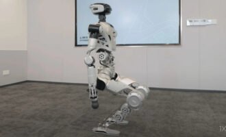 ربات انسان‌نما