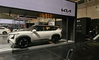 نمایشگاه خودرو تهران 1403